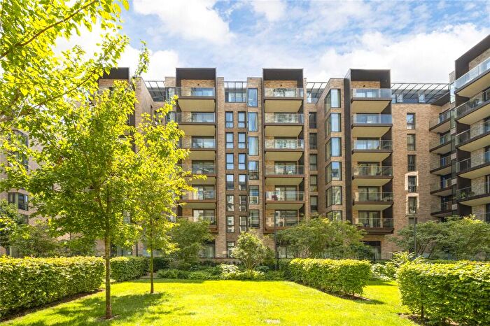 2 Bedroom Apartment For Sale In Vermont House, City Road, London, EC1V