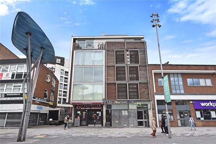 2 Bedroom Flat For Sale In The Grove, London, E15