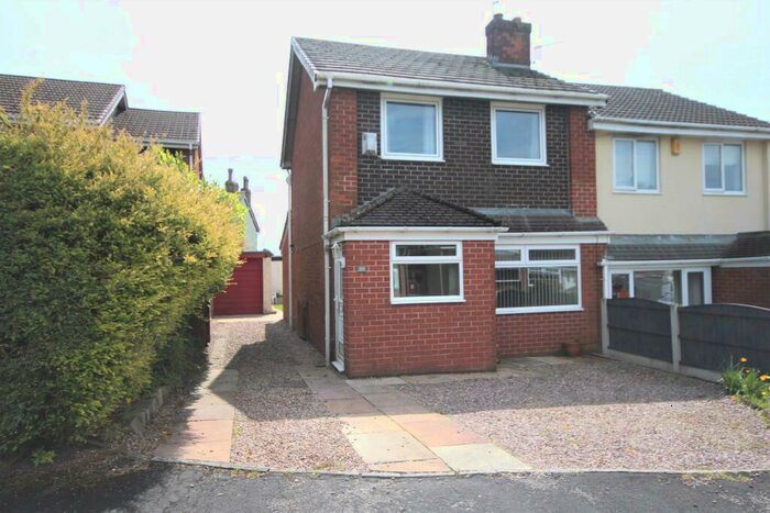 3 Bedroom Semi-Detached House To Rent In Barnfield Close, Egerton, Bolton, Greater Manchester, BL7