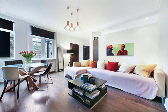 2 Bedroom Flat For Sale In Harrington Road, South Kensington, London, SW7