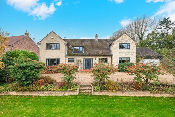 4 Bedroom Detached House For Sale In The Rise, Plough Hill, Potterhanworth, LN4