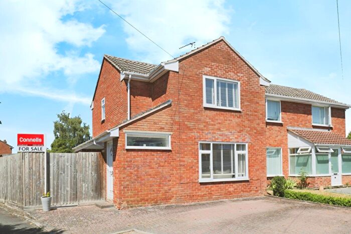 2 Bedroom Semi-Detached House For Sale In Starmer Place, Hatton, Warwick, CV35