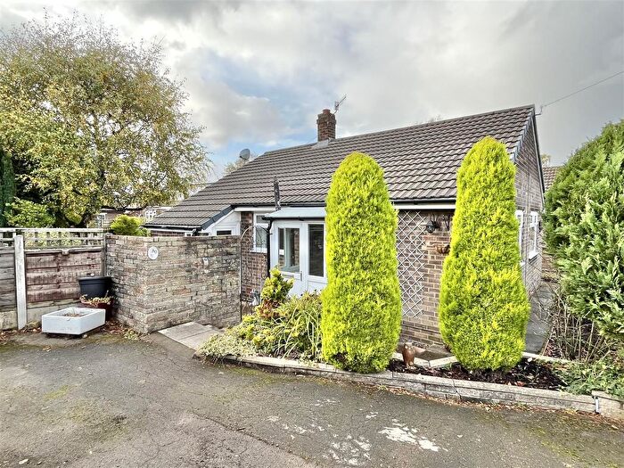 2 Bedroom Detached Bungalow For Sale In Green Lane, Hadfield, Glossop, SK13