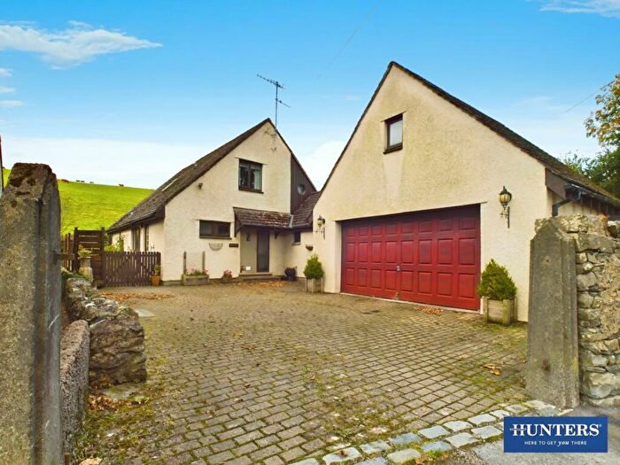 4 Bedroom Detached House For Sale In Endmoor, Kendal, LA8