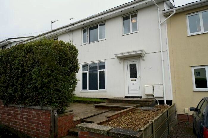 5 Bedroom Semi-Detached House To Rent In Waring Road, Norwich, NR5