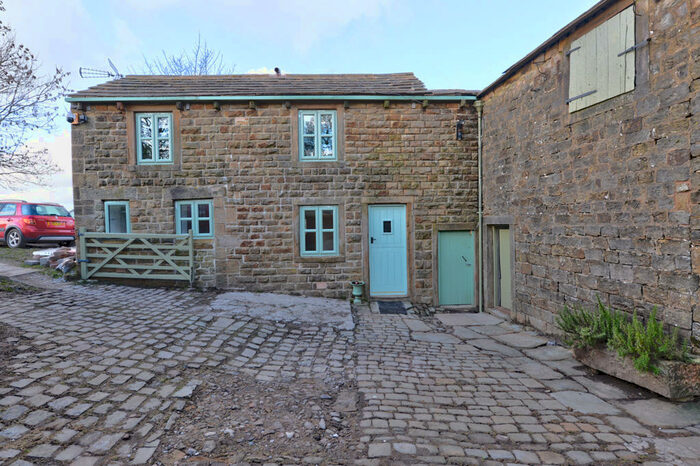 2 Bedroom Cottage To Rent In Sweetpea Farm, Standridge Clough Lane, Earby, BB18
