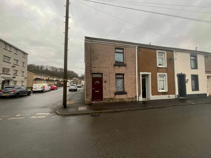 2 Bedroom End Of Terrace House To Rent In Regent Street West, Briton Ferry, Neath, SA11