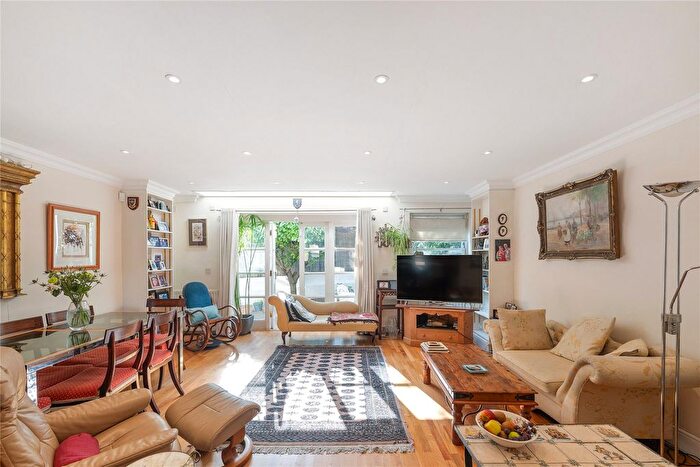 5 Bedroom Terraced House For Sale In Woodlands Terrace, Rodenhurst Road, London, SW4
