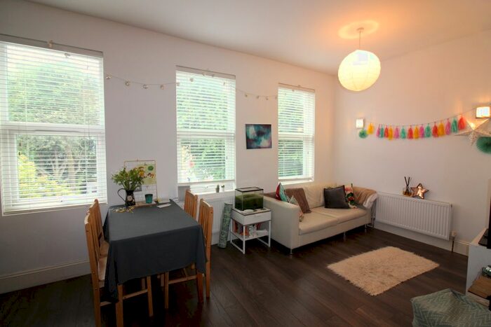 3 Bedroom Maisonette To Rent In Ashley Road, London, N19