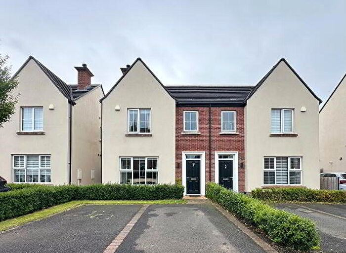 3 Bedroom Semi-Detached House To Rent In Foxfield Park, Magherafelt, BT45