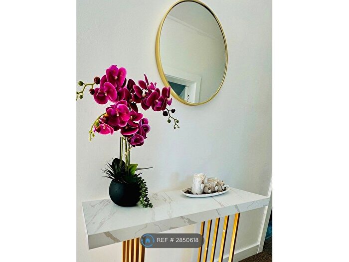 2 Bedroom Flat To Rent In North Anderson Drive, Aberdeen, AB16