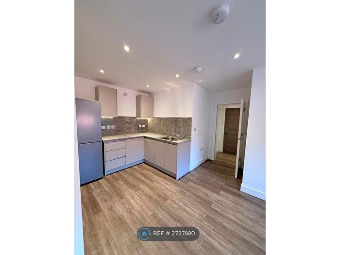 Studio To Rent In Equity House, Edgware, HA8