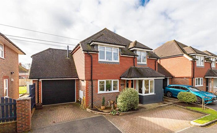 4 Bedroom Detached House For Sale In New Road, Hellingly, Hailsham, BN27