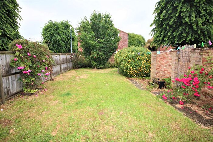 3 Bedroom Detached House To Rent In Hallett Walk, Canterbury, CT1