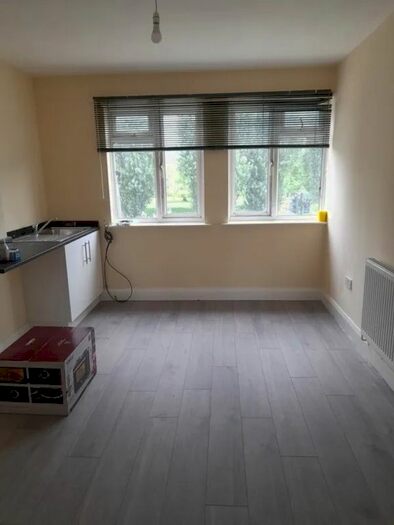 1 Bedroom Flat To Rent In Verdant Lane, London, SE6