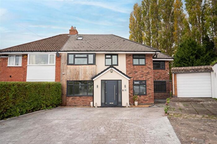 6 Bedroom Semi Detached House For Sale In Mountjoy Crescent, Solihull, B92