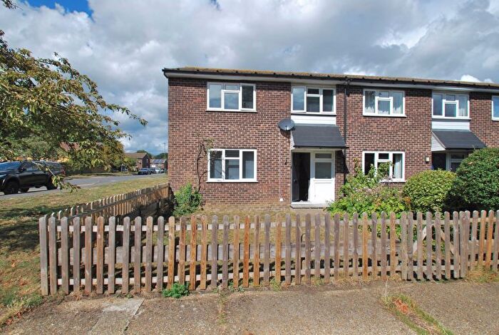 4 Bedroom Terraced House For Sale In Gatley Avenue, Epsom, KT19