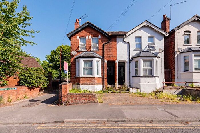 3 Bedroom Semi-Detached House For Sale In Grenfell Road, Maidenhead, SL6