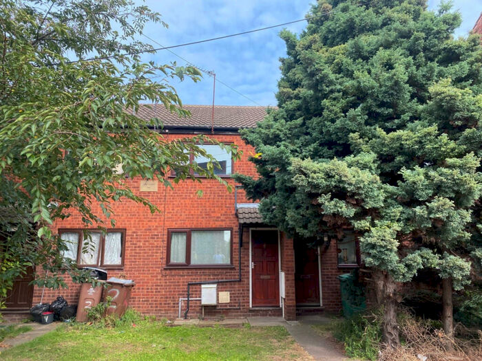 2 Bedroom Terraced House To Rent In Claude Street, Dunkirk, Nottingham, NG7