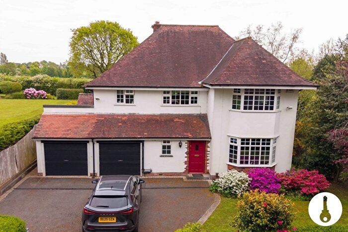 4 Bedroom Detached House For Sale In Stanley Avenue, Wirral, CH63