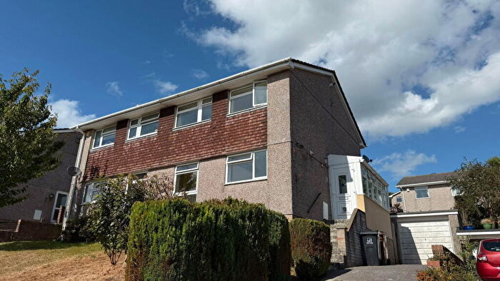 3 Bedroom Semi-Detached House For Sale In Plover Rise, Ivybridge, PL21