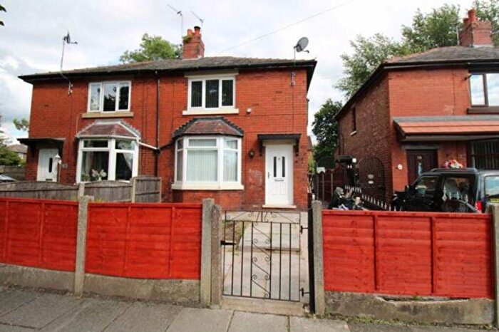 3 Bedroom Semi-Detached House To Rent In Alt Road, Ashton-Under-Lyne, OL6