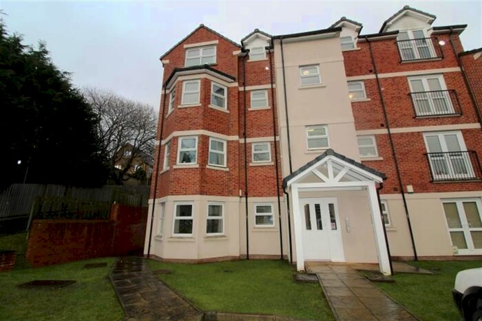 2 Bedroom Flat To Rent In Farsley Beck Mews, Half Mile, LS13