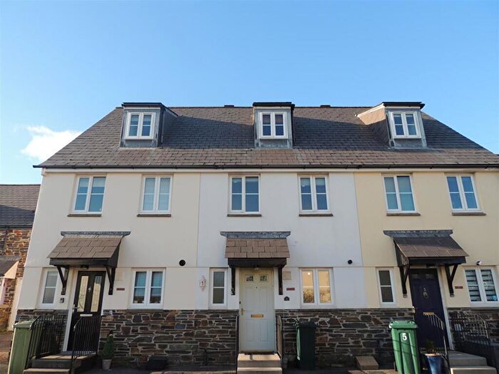 3 Bedroom Terraced House To Rent In Lamorna Park, St. Austell, PL25