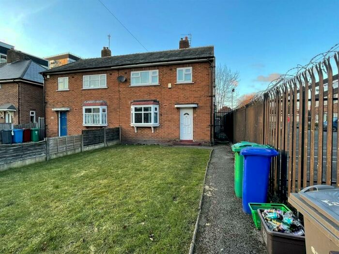 4 Bedroom Private Hall To Rent In Norman Road, Fallowfield, Manchester, M14