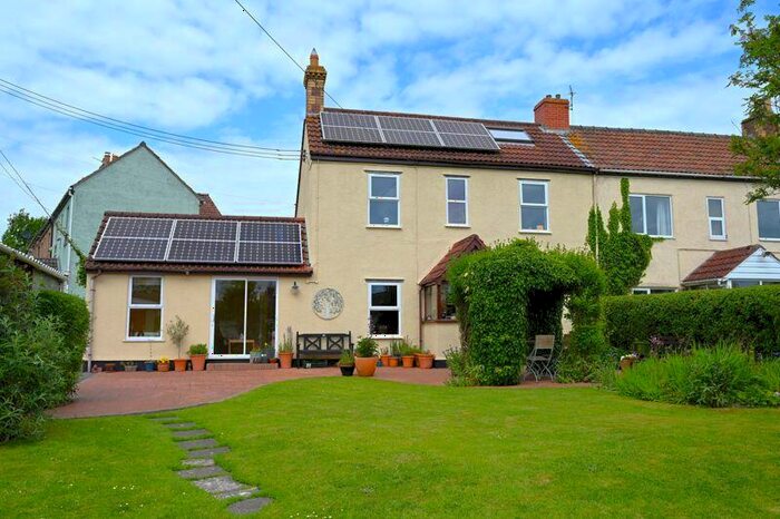 4 Bedroom End Of Terrace House For Sale In Maynard Terrace, Clutton, BS39