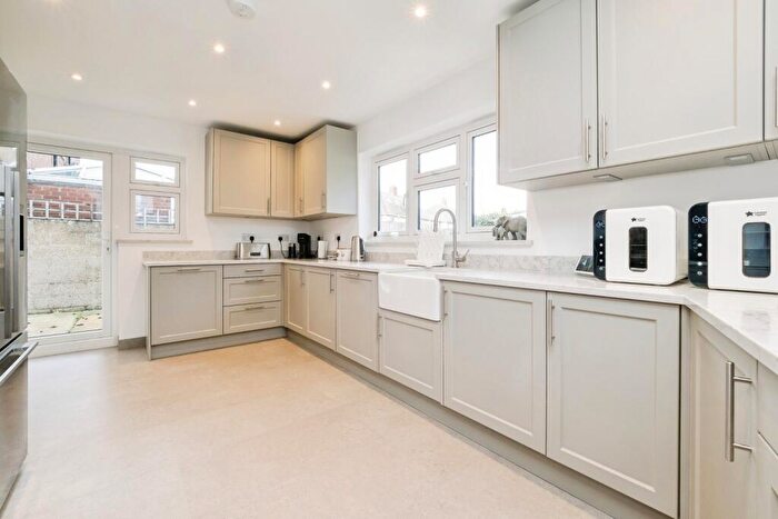 3 Bedroom Semi Detached House For Sale In Love Lane, South Ockendon, Essex, RM15