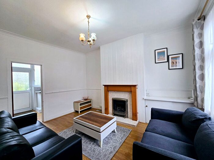3 Bedroom Terraced House To Rent In Ashvale Road, Tooting Broadway, SW17