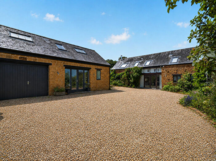 5 Bedroom Detached House For Sale In The Green Warmington Banbury, Oxfordshire, OX17