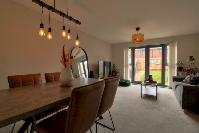 2 Bedroom Terraced House To Rent In Ffordd Pentre, Barry, CF62