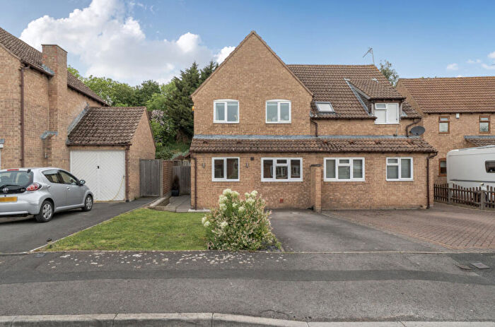 3 Bedroom Semi Detached House For Sale In Kestrel Way, Northway, Tewkesbury, GL20