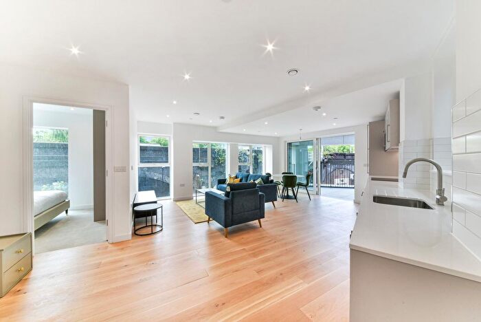 1 Bedroom Flat To Rent In The Laundry, Mentmore Terrace, E8