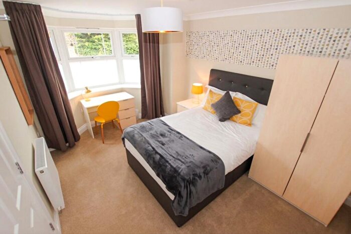 1 Bedroom Terraced House To Rent In Ivanhoe Close, Reading, RG30