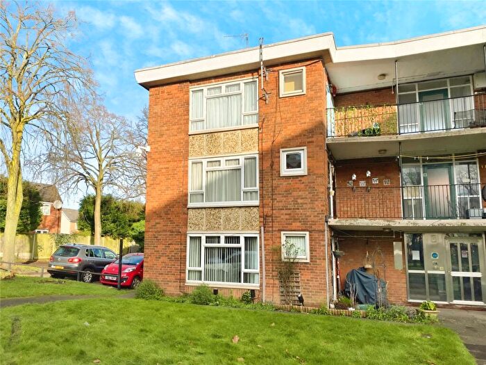 1 Bedroom Flat For Sale In Meadow Street, Nuneaton, Warwickshire, CV11