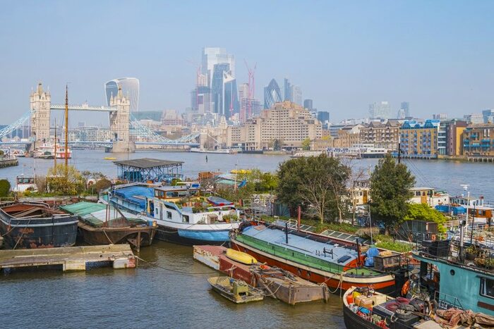 2 Bedroom Flat To Rent In Bermondsey Wall West, London, SE16