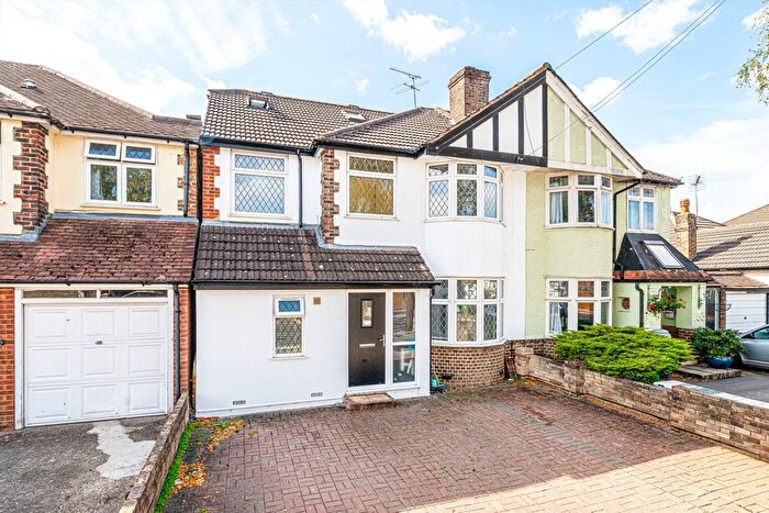 6 Bedroom Semi Detached House For Sale In Waverley Avenue, Twickenham, TW2
