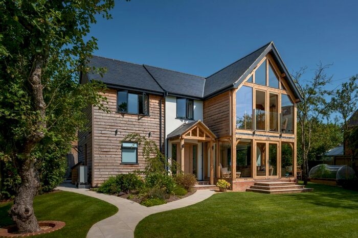 5 Bedroom Detached House For Sale In Homanton, Shrewton, Salisbury, Wiltshire, SP3