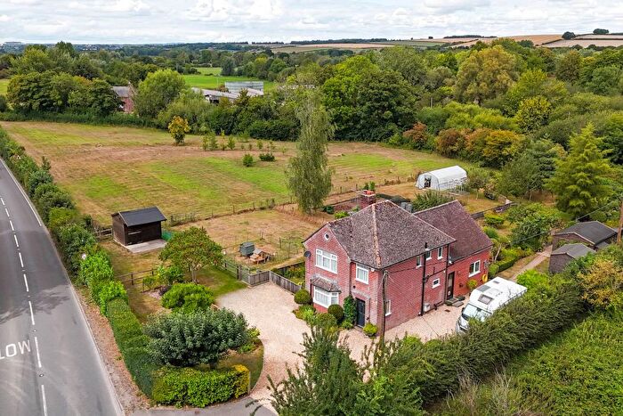 3 Bedroom Detached House For Sale In Spetisbury, Spetisbury, DT11