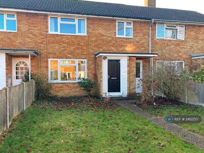 3 Bedroom Terraced House To Rent In Vauxhall Road, Hemel Hempstead, HP2