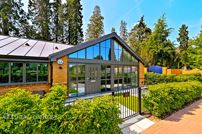 2 Bedroom Bungalow For Sale In Walled Gardens, Sunningdale, SL5