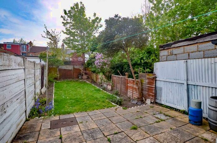3 Bedroom Terraced House To Rent In Shelley Avenue, East Ham, E12