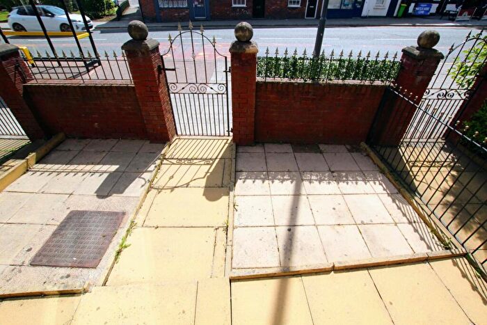 1 Bedroom Flat To Rent In Grosvenor Road, Prescot, L34