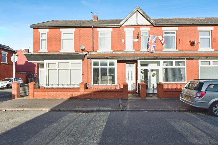 2 Bedroom Terraced House For Sale In Gerald Road, Salford, Greater Manchester, M6