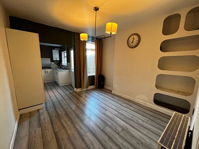 2 Bedroom Terraced House To Rent In Alford Street, Grantham, NG31