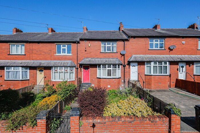 2 Bedroom Terraced House For Sale In Sunnybank Road, Horsforth, Leeds, West Yorkshire, LS18
