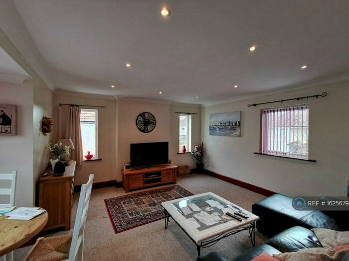 1 Bedroom Flat To Rent In Southern Road, Bournemouth, BH6